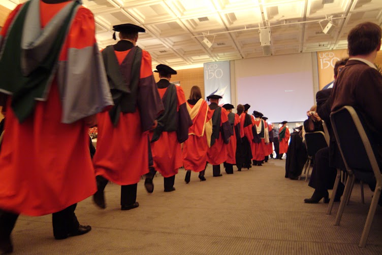 Etudiants remise de diplome UCD Dublin UCD etudiants